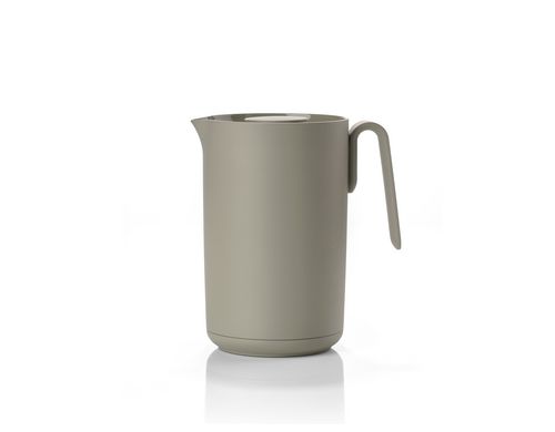 Termosuri pentru cafea la drum: câte ore țin cald și cum se etanșează